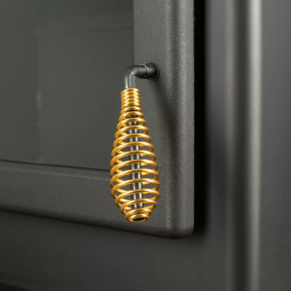https://www.usstove.com/wp-content/uploads/2025/01/5040i-door-handle-jpg.webp