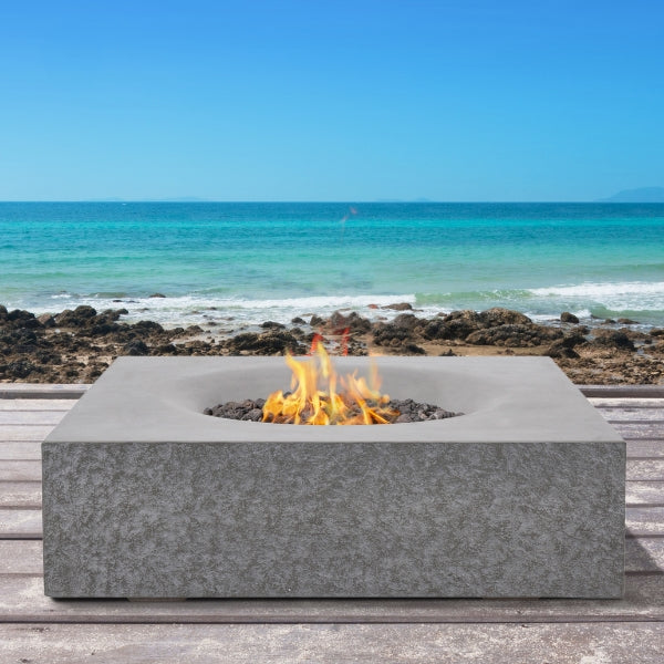 PyroMania Fire Monument Square Fire Pit