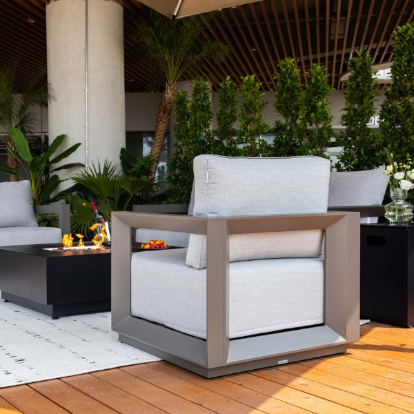 Elementi Newport Aluminum Lounge Chair OS2505S