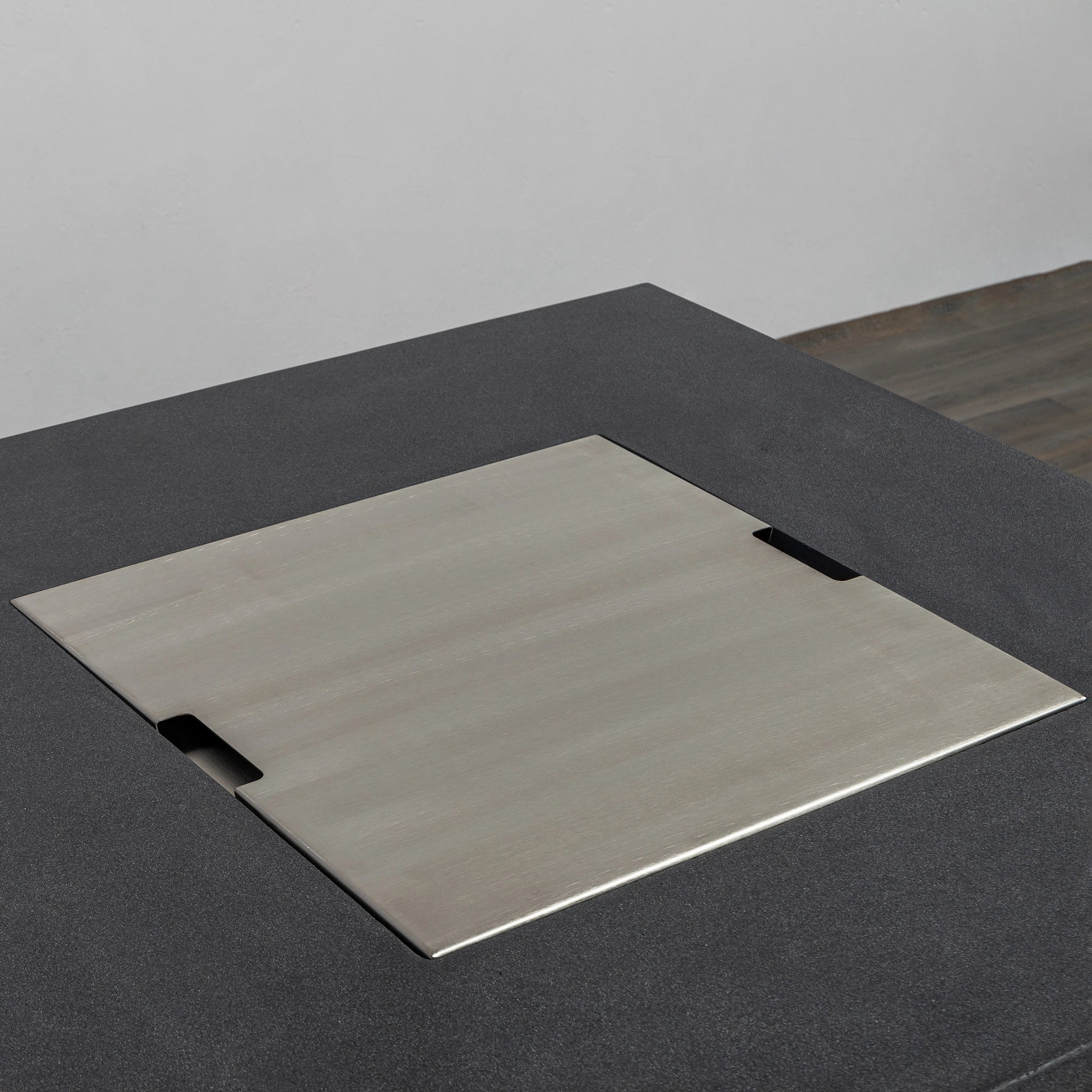 Starfire Designs Beton Square Concrete LPT Fire Pit