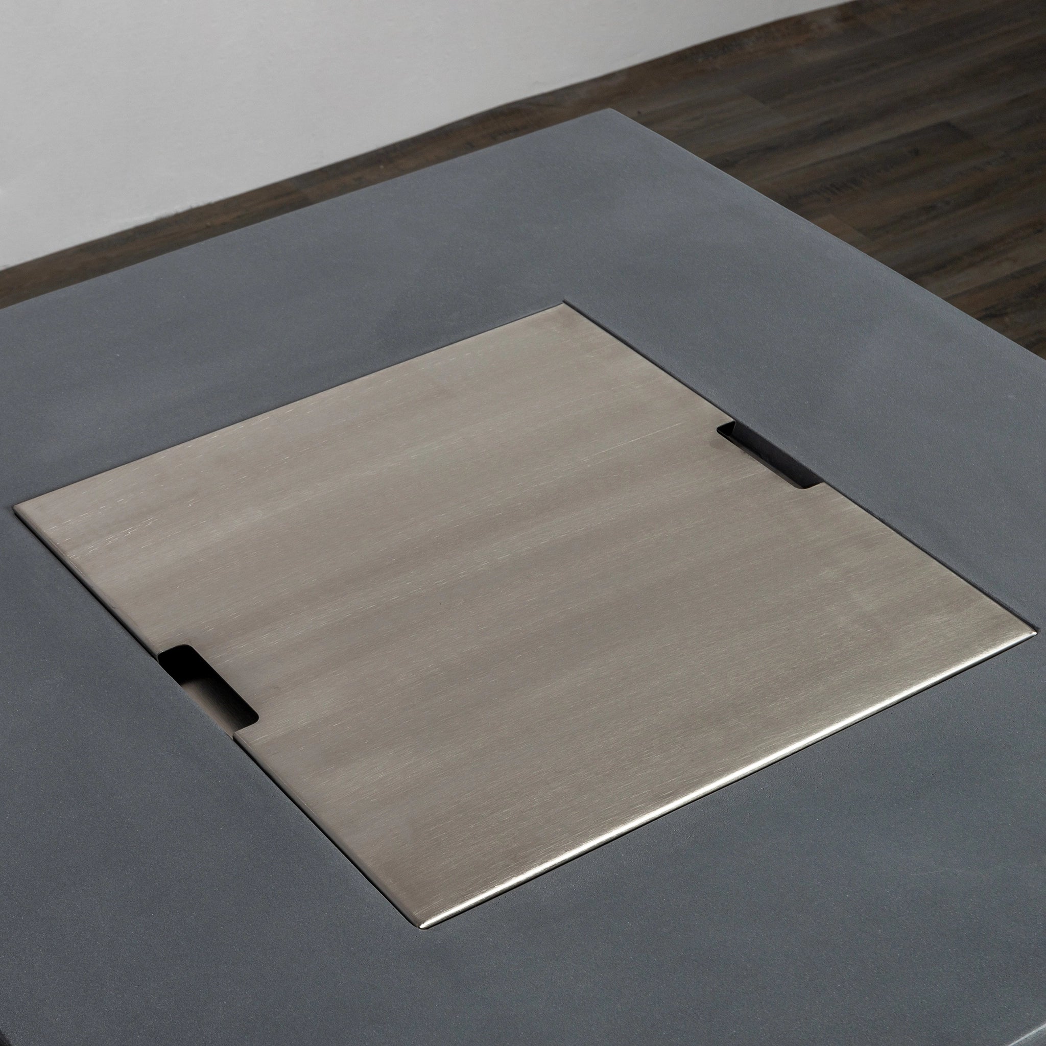 Starfire Designs Beton Square Concrete LPT Fire Pit