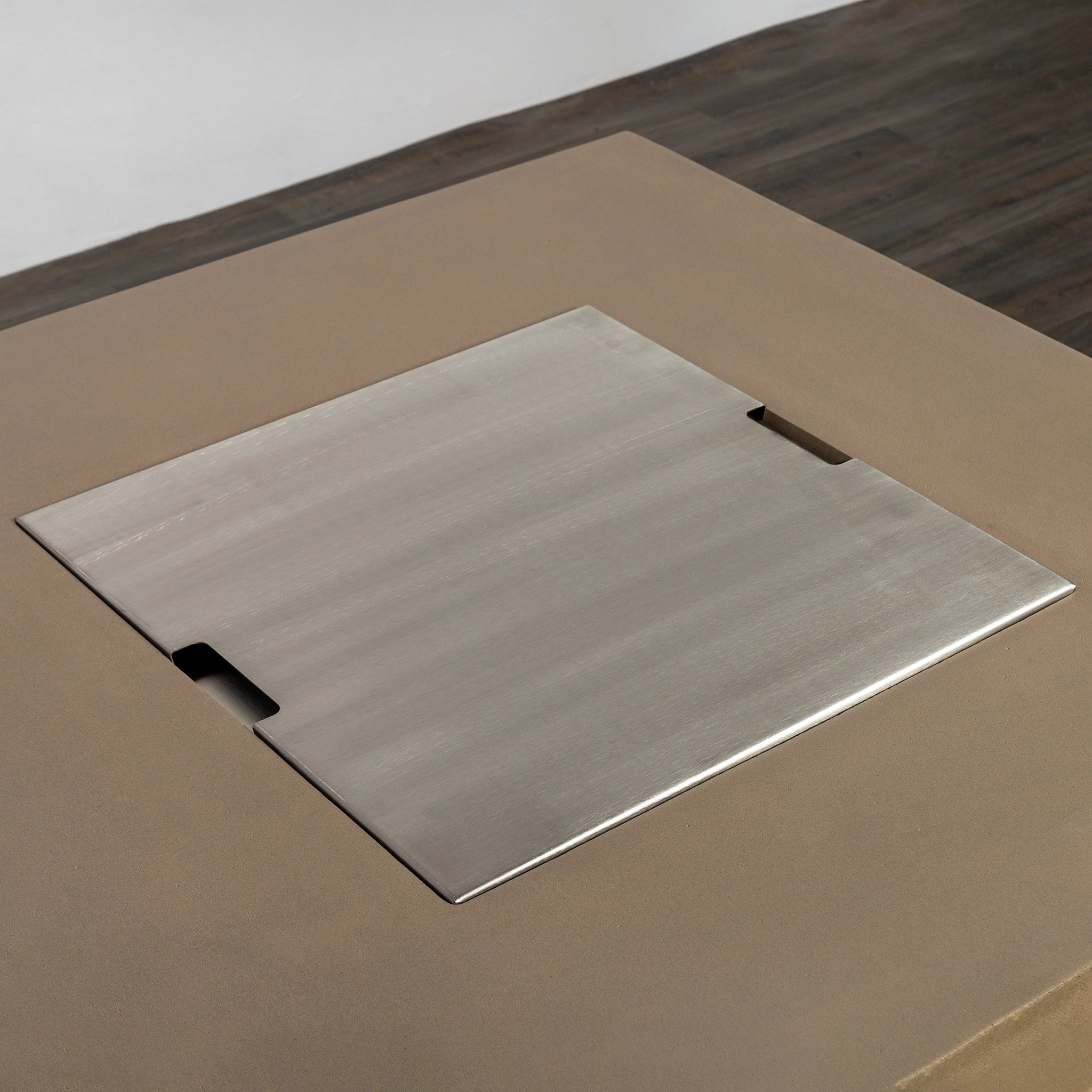 Starfire Designs Beton Square Concrete LPT Fire Pit