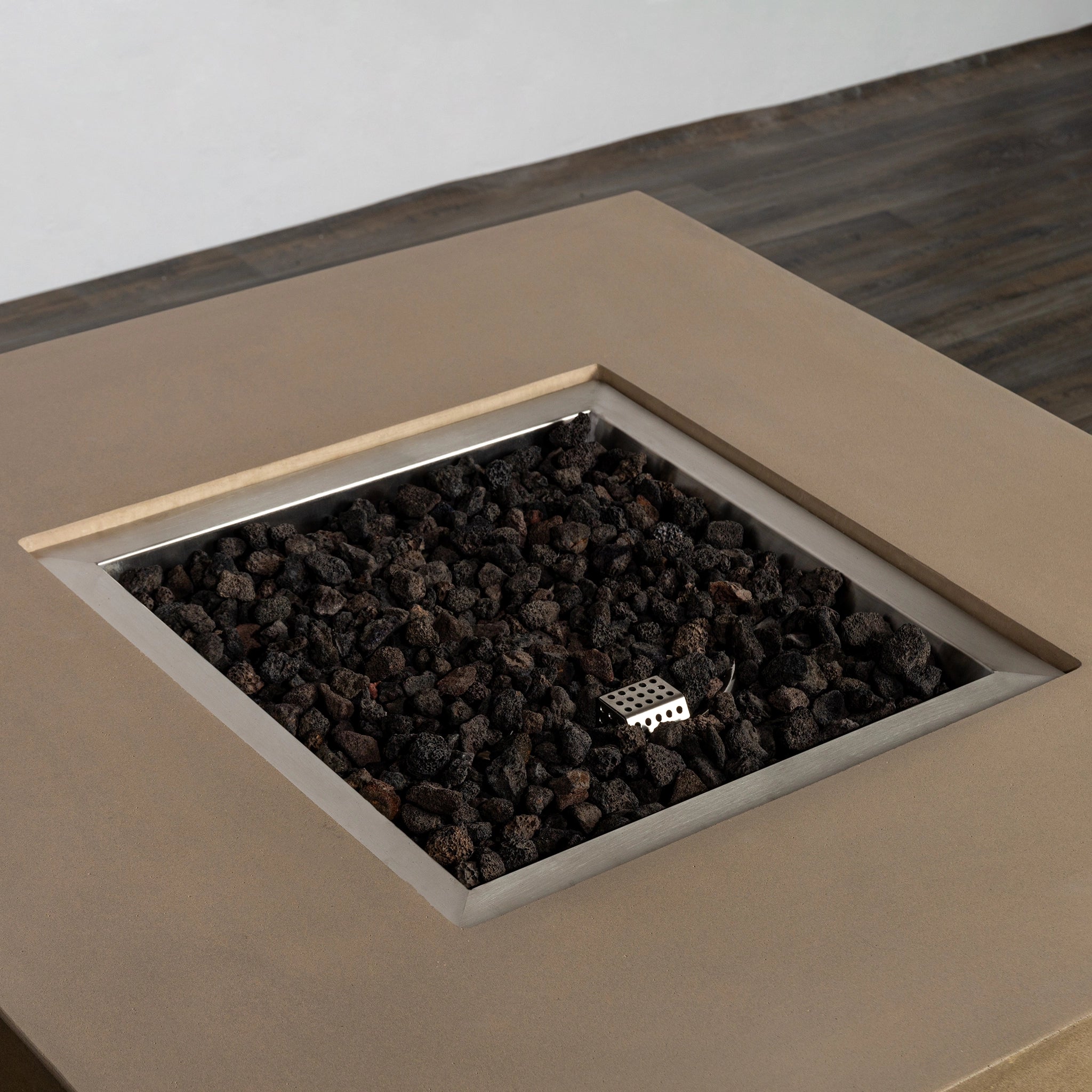 Starfire Designs Beton Square Concrete LPT Fire Pit