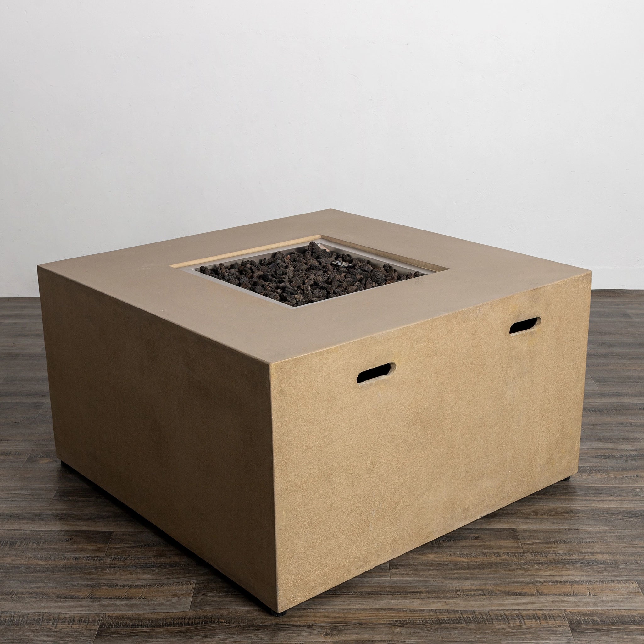 Starfire Designs Beton Square Concrete LPT Fire Pit