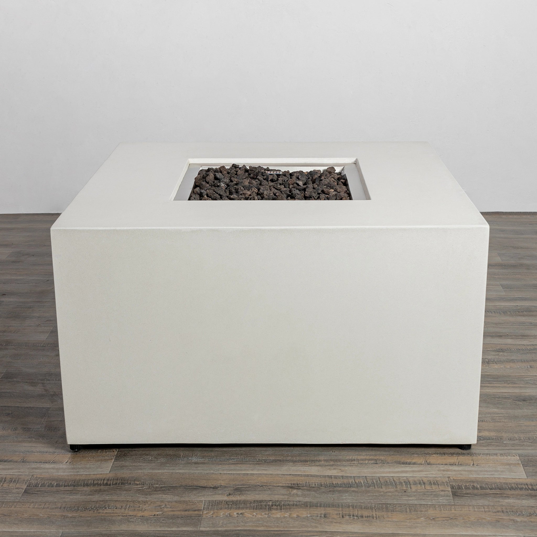 Starfire Designs Beton Square Concrete LPT Fire Pit