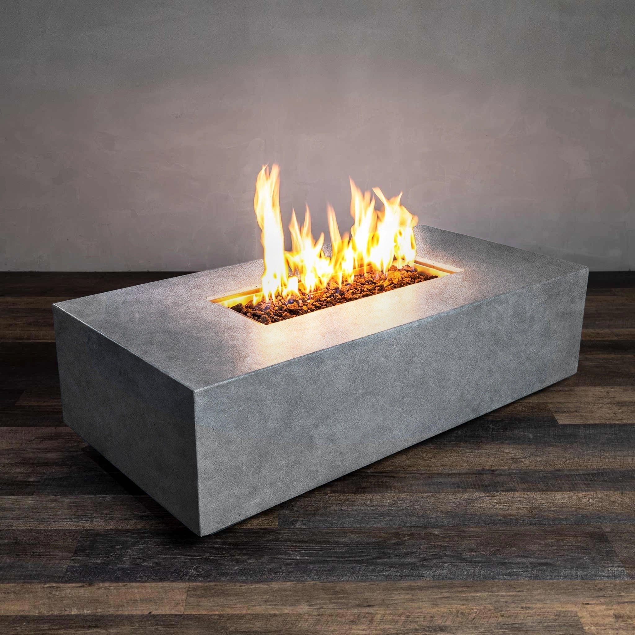 Starfire Designs Beton Rectangle Concrete Gas Fire Pit Natural Gray with flames