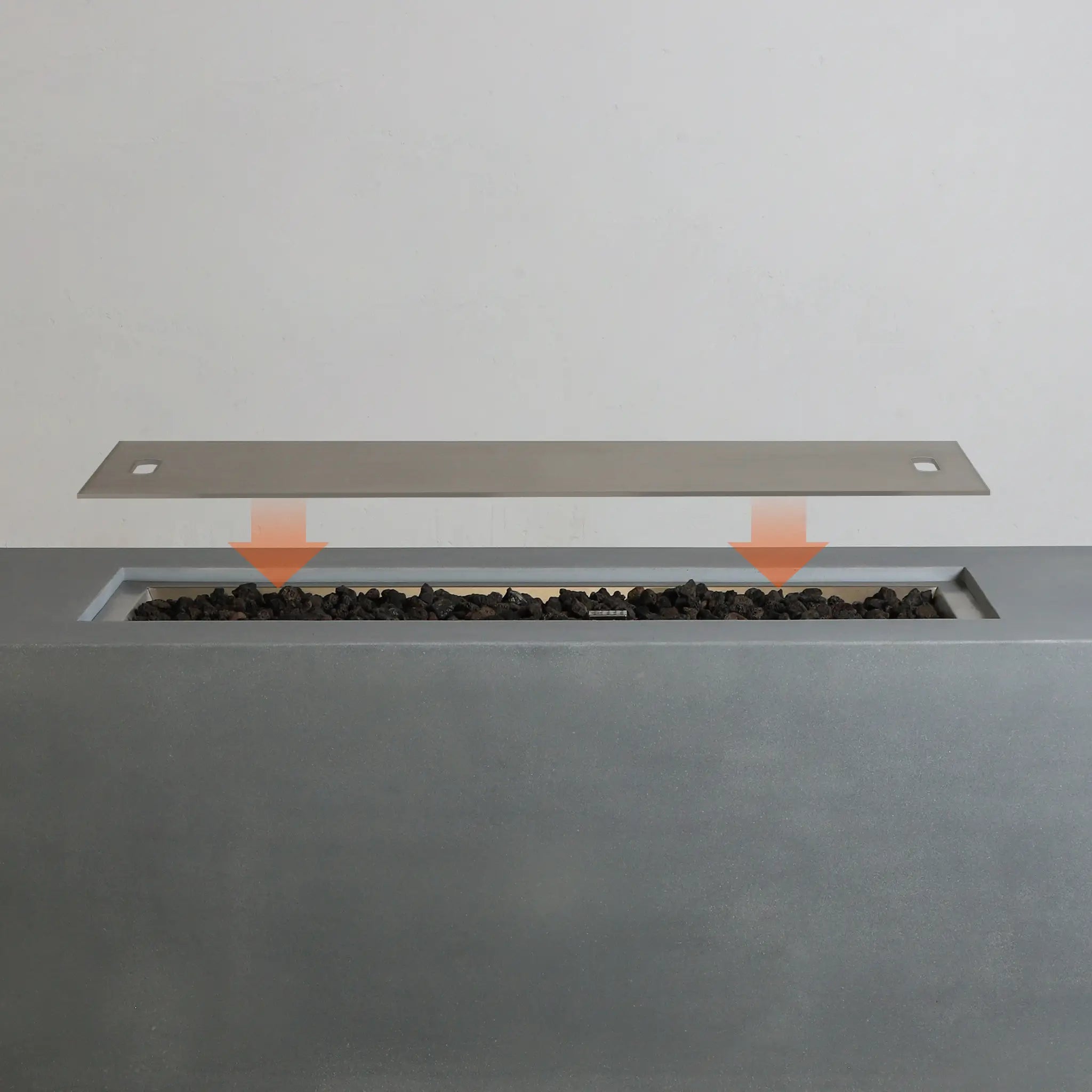 https://cdn.shopify.com/s/files/1/1936/2105/files/starfire-designs-beton-72-inch-rectangle-stainless-steel-burner-cover-demonstration.webp?v=1754331052