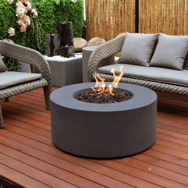 Modeno Venice Round Concrete Fire Pit OFG113 With Flame on Deck Set Up
