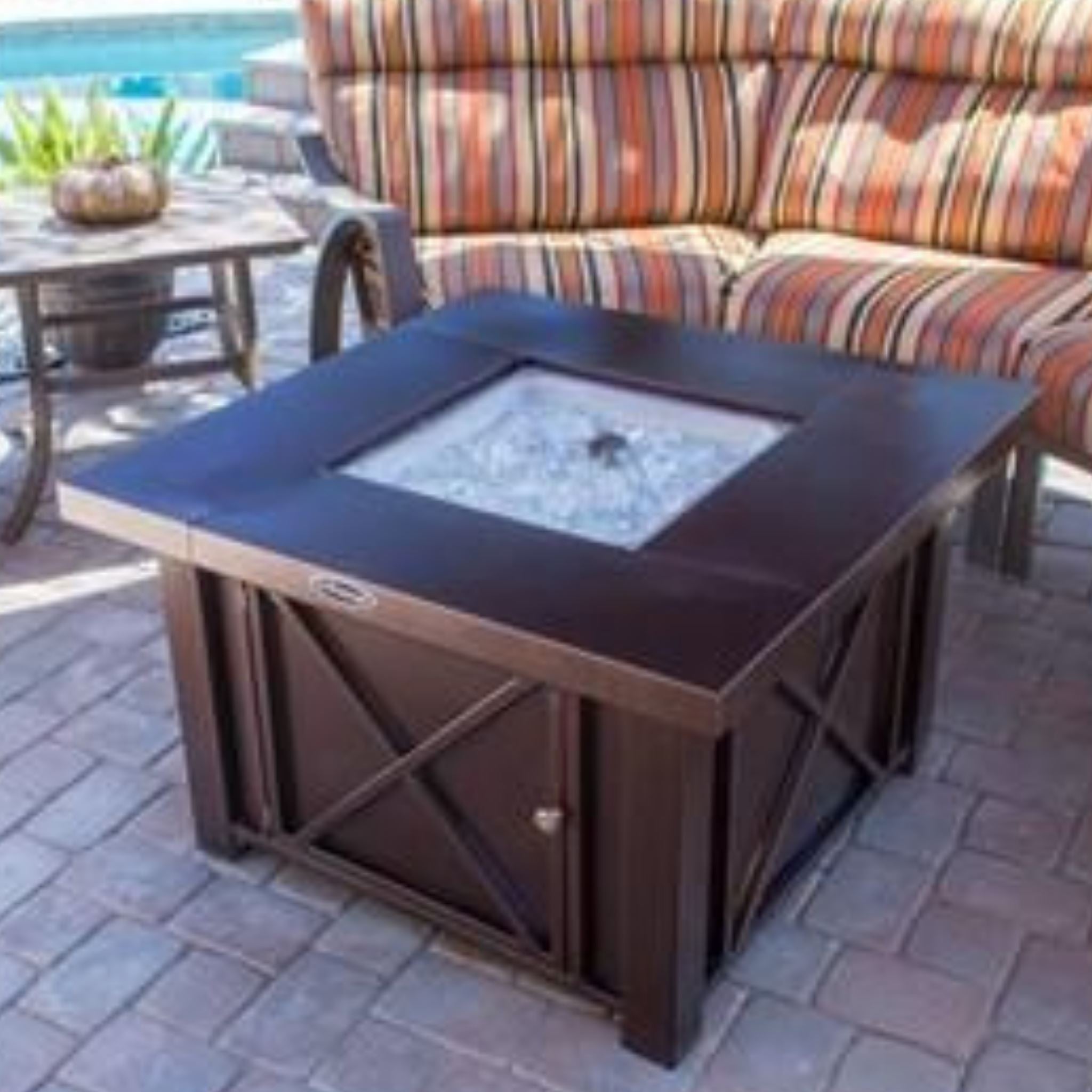 AZ Patio Heaters Hammered Bronze Propane Fire Pit Table