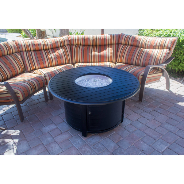 Az Patio Heaters Top Cover Close In An Outdoor Set Up