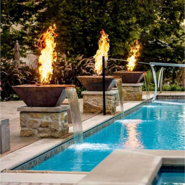     Bobe Water And Fire Artisan Series Square Seamless Lip Water Fire Bowl With Flame And Water Flowing On A Pool Post